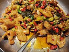 -费大厨辣椒炒肉(高铁吾悦广场店)