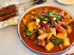 新疆大盘鸡-汗腾格里·风味餐厅(新疆驻京办店)