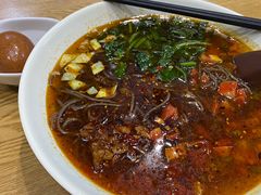 -三好食堂(煎饺·馄饨·肉饼米线·盛世广场店)