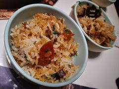 特色腊味煲仔饭-洪氏嗨捞·猪肚鸡火锅(阳光天地店)