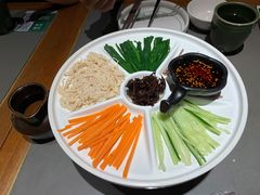 鸡丝凉米线-云海肴·汽锅鸡·云南菜(高德置地店)