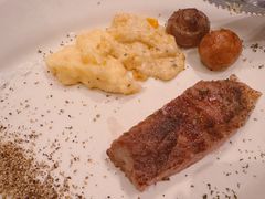 -莫尔顿牛排坊(浦东ifc店)