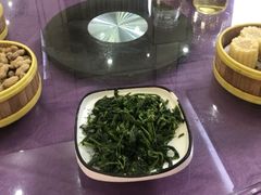 白灼桑叶-半岛明珠酒家