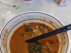 -弘束束柳州深巷螺蛳粉(珠江路店)