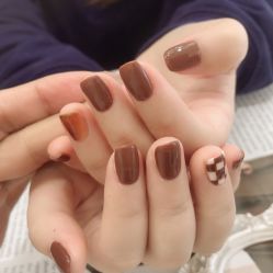 -十月·日式美甲美睫·纹眉