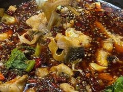 -都江堰石锅鱼