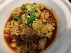 -阿瓦山寨·湘菜现炒·剁椒鱼头王(咸阳总店)