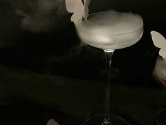 -Mogul Eatery·大亨餐酒馆