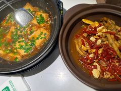 -费大厨辣椒炒肉(高铁吾悦广场店)