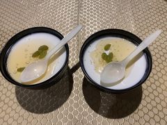 手工自制酸奶-巴扎美食·新疆菜·西域歌舞表演餐厅(新疆大厦店)