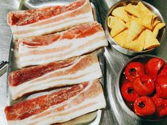 -马路牙子地桌烤肉(工体店)
