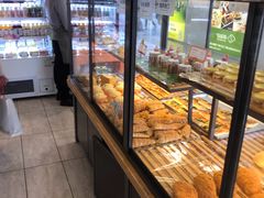 面包甜点陈列柜-BreadTalk面包新语·烘焙蛋糕(海珠丽影广场店)