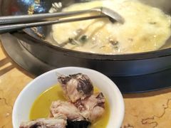 -陈大锅·岳阳鱼馆·地道岳阳菜(美食街店)