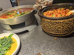 -万重锦·人文川菜馆(骡马市店)