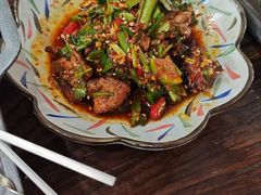 普洱爆辣灵魂烤鸡-麒麟风烤牛肉·云南烧烤小排档(丹凤街店)
