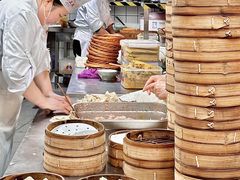 -馋三尺蟹粉小笼(人民广场店)