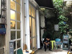 -玫瑰咖啡(中山六路店)