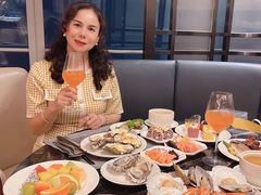 -云端西餐厅(南宁龙光那莲豪华精选酒店)