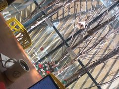 -新华里咖啡书吧(新华书店小寨店)