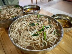 -正宗杨记普洱酸醋米线(总店)