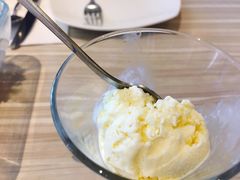 -必胜客(威高广场店)