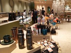 自助取餐区-星巴克臻选(广州太古汇店)