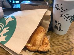-星巴克(高雄小港国际机场店)