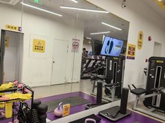 -发条鸭无人健身房(静安胶州路店)