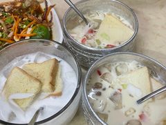-啰啰冰屋(景洪总店)