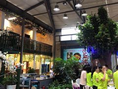 大堂-雅和生态渔庄·宜城锅巴饭(龙灵山公园店)