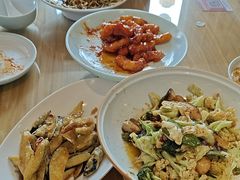 -严记小天府酸菜鱼(西四路店)