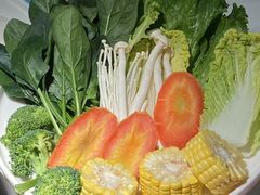 -享遇.锅姥姥牛排海鲜自助(小寨店)