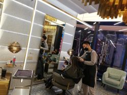 点击看大图 环境-3AM HAIR SALON烫发染发接发