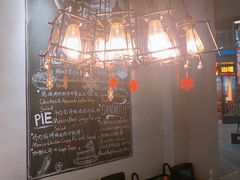 大堂-HELLO 27 意面·沙拉·帕尼尼