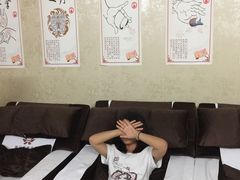 -荣神艺·推拿SPA养生馆(万菱汇店)