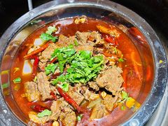 -大众跷脚牛肉馆·非遗传承单位(峨眉山店)