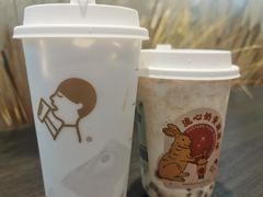 -喜茶(滨江宏岸店)