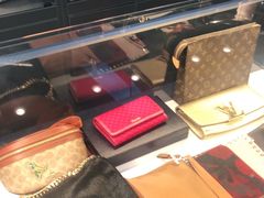 -用真奢侈品名表名包回收中心(朝阳万达店)