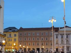 -耶拉契奇总督广场