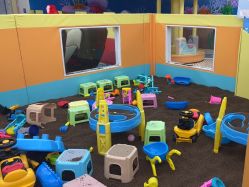 -孩子王童乐园(泰州万达店)