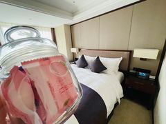 -青岛天瑞星空酒店