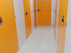 -安东易迷你自助仓储寄存仓库(杨浦店)