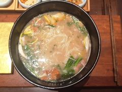 -银米·云南传统过桥米线(双廊黑金冠店)