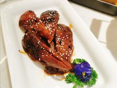 酱鸭头-小菜园新徽菜(南京秦淮龙蟠汇店)