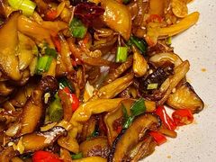 -雀舞云南菜(天津天河城购物中心店)