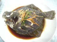 -雅逸居海鲜小厨