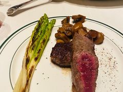 -Wolfgang’s Steakhouse 沃夫冈牛排馆(上海白玉兰广场店)