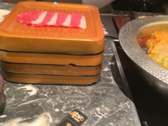-牛YO寿喜烧·铁板烧和牛火锅自助(市府恒隆店)