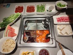 -海底捞火锅(关山保利店)