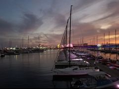 -青岛海尔洲际酒店